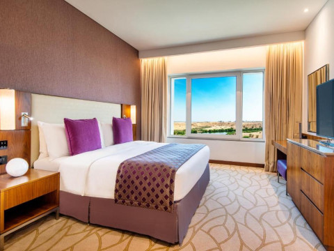 Crowne Plaza Muscat OCEC