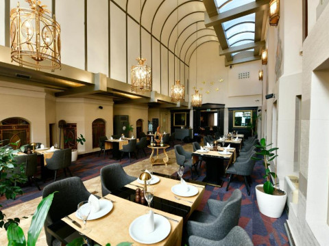 Crowne Plaza Old City Hotel