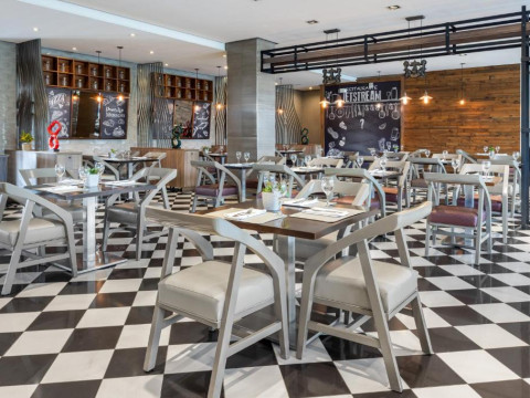 Crowne Plaza Panama Airport