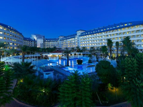CRYSTAL ADMIRAL RESORT  SPA
