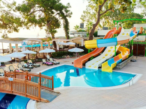 Crystal Aura Aqua Collection Resort