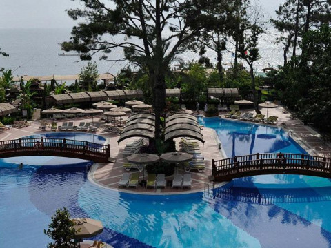Albora Hotel