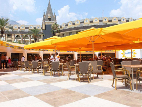Albora Hotel