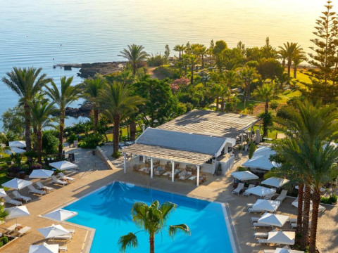 Crystal Springs Beach Hotel