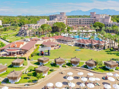 TOPOLA SKIES GOLF SPA RESORT