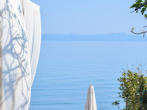 Crystal Villas and Suites