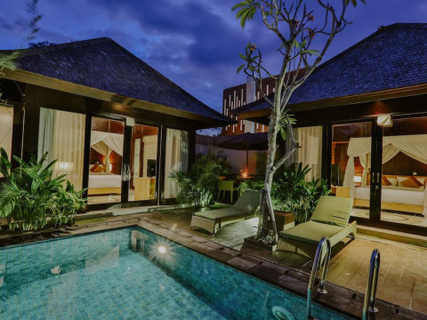 d' Nusa Beach Club and Resort