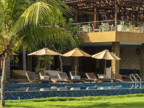 d' Nusa Beach Club and Resort