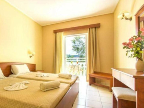 DAISY HOTEL
