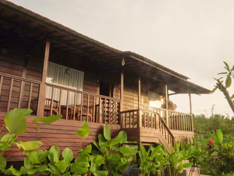 Damara Villa