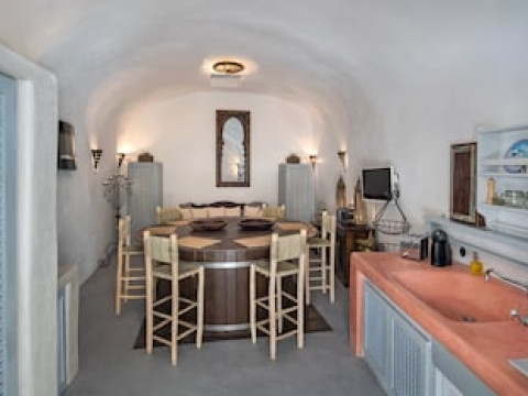 Dandy Cave Villa