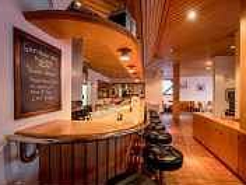 Das Hotel Sherlock Holmes - Skipass inklusive