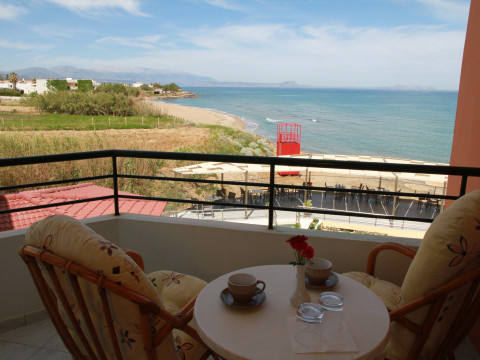 DEDALOS BEACH