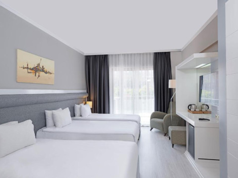 Dedeman Kemer Resort