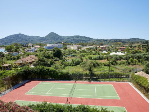 Delfinia Hotel
