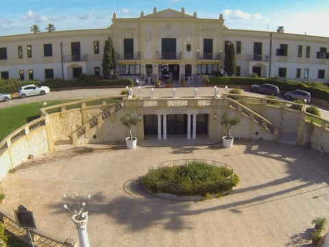 Delfino Beach Hotel