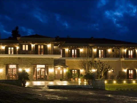 Dellas Boutique Hotel