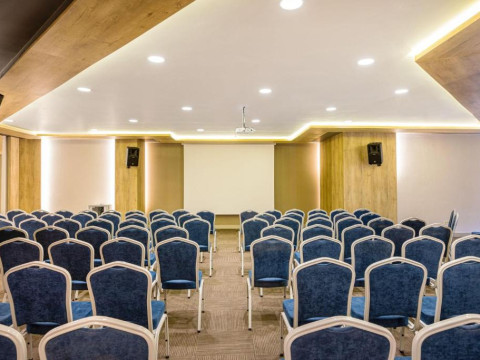 Design Plus Seya Beach Hotel