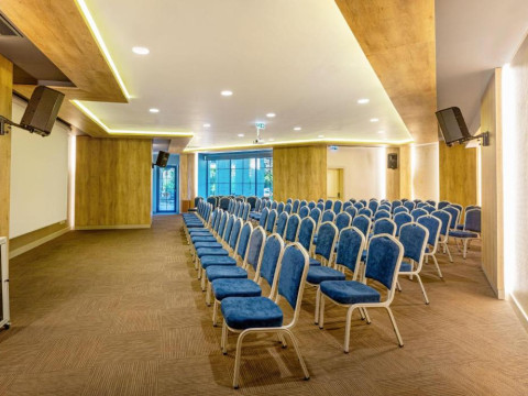 Design Plus Seya Beach Hotel