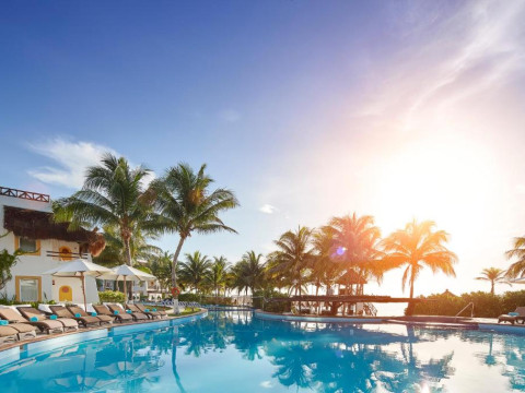 Desire Riviera Maya Pearl Resort