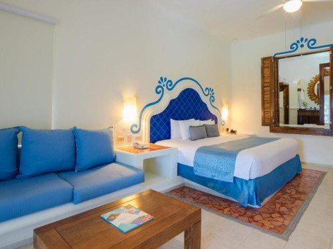 Desire Riviera Maya Pearl Resort