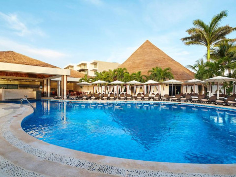 Desire Riviera Maya Resort