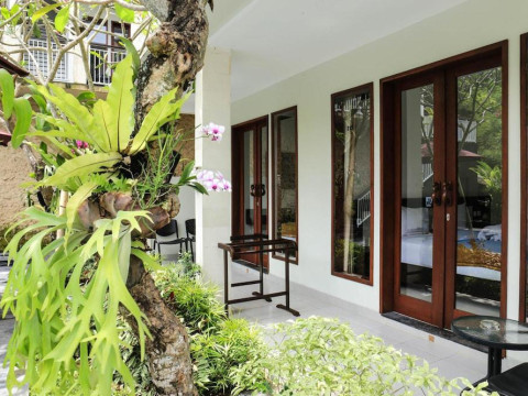 Dewi Villa