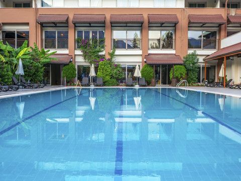 DG ROSE RESORT