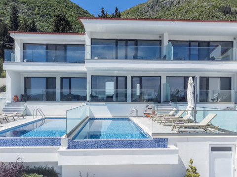 Diamond Blue Villas