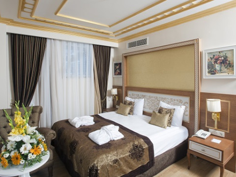 DIAMOND EXCELLENCE RESORT(EX.CRYSTAL PALACE LUXURY)