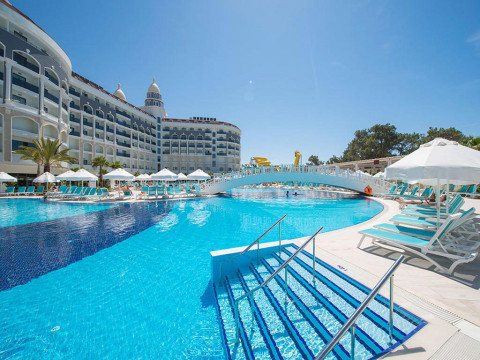 Ramada Plaza Hotel