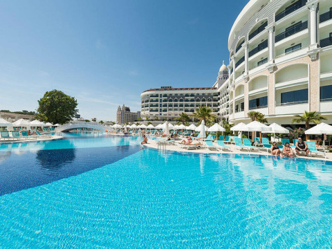 Ramada Plaza Hotel