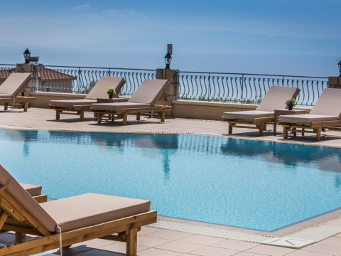 Diana Suites