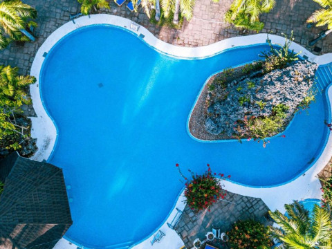 Diani Reef Beach Resort & Spa