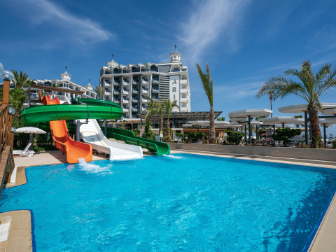 Aria Resort & Spa Hotel
