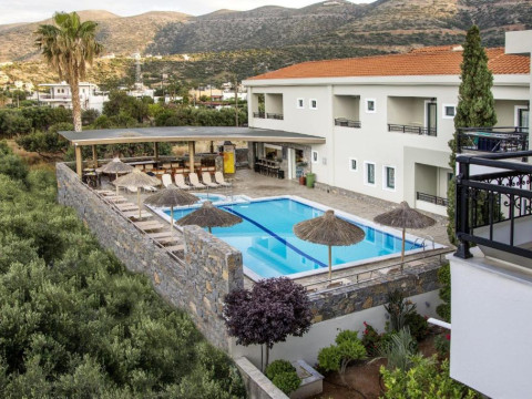 Dias Hotel and Apartments