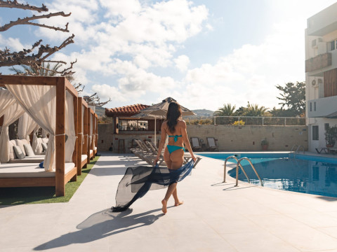 Dimitra Hotel & Apartments