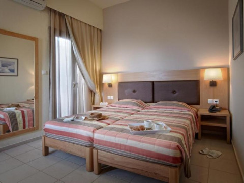 DIMITRA HOTEL & APTS