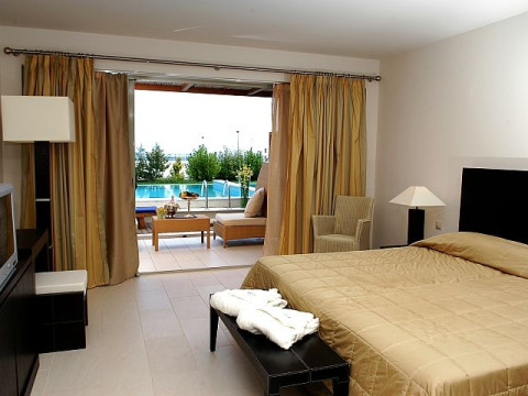 Dion Palace Hotel