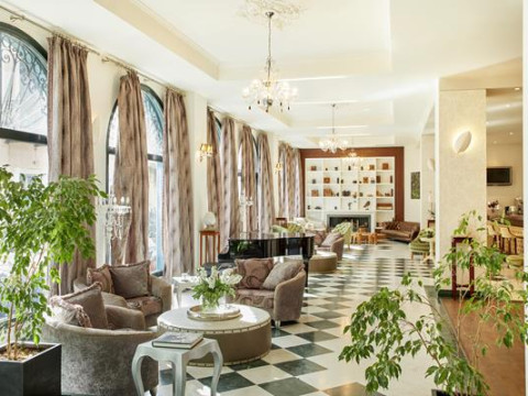 Dioni Boutique Hotel
