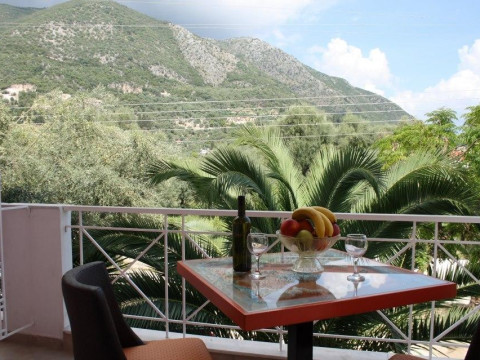 Dionysos Studios Apartments Nidri