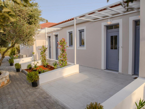 Dionysos Suites