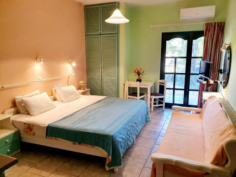 DIOSKOUROI APARTMENTS