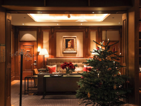Diplomat Hotel