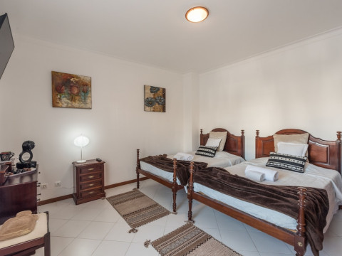Dipti's Bed and Breakfast