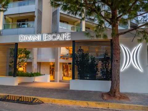 Divani Escape - Adults Only