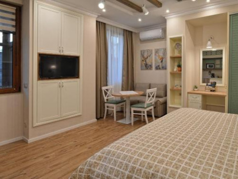 DIVONA STUDIO 2