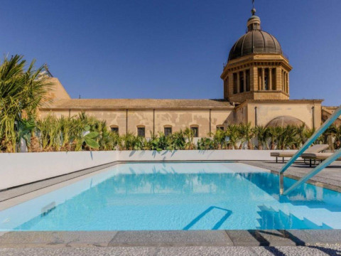 Dome Hotel