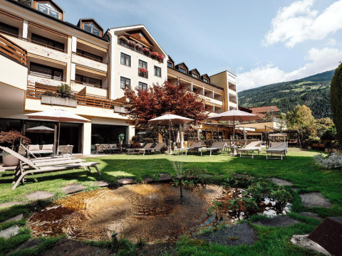 Dominik Alpine City Wellness Hotel