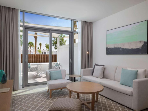 DoubleTree by Hilton Abu Dhabi Yas Island Residences